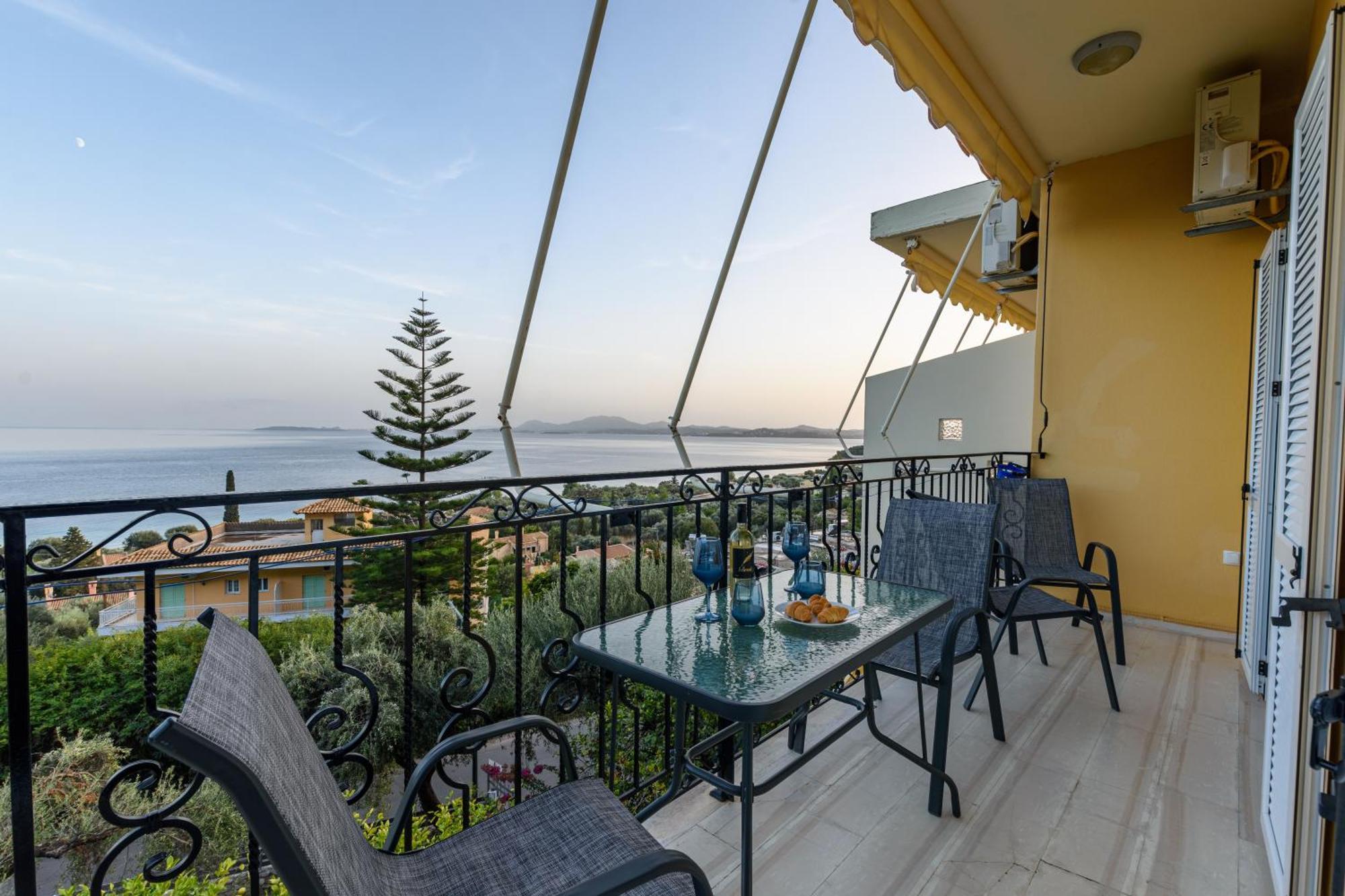 Butterfly Appartments Barbati Dış mekan fotoğraf